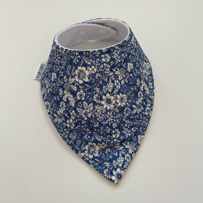 Blue ditsy floral bandana bib