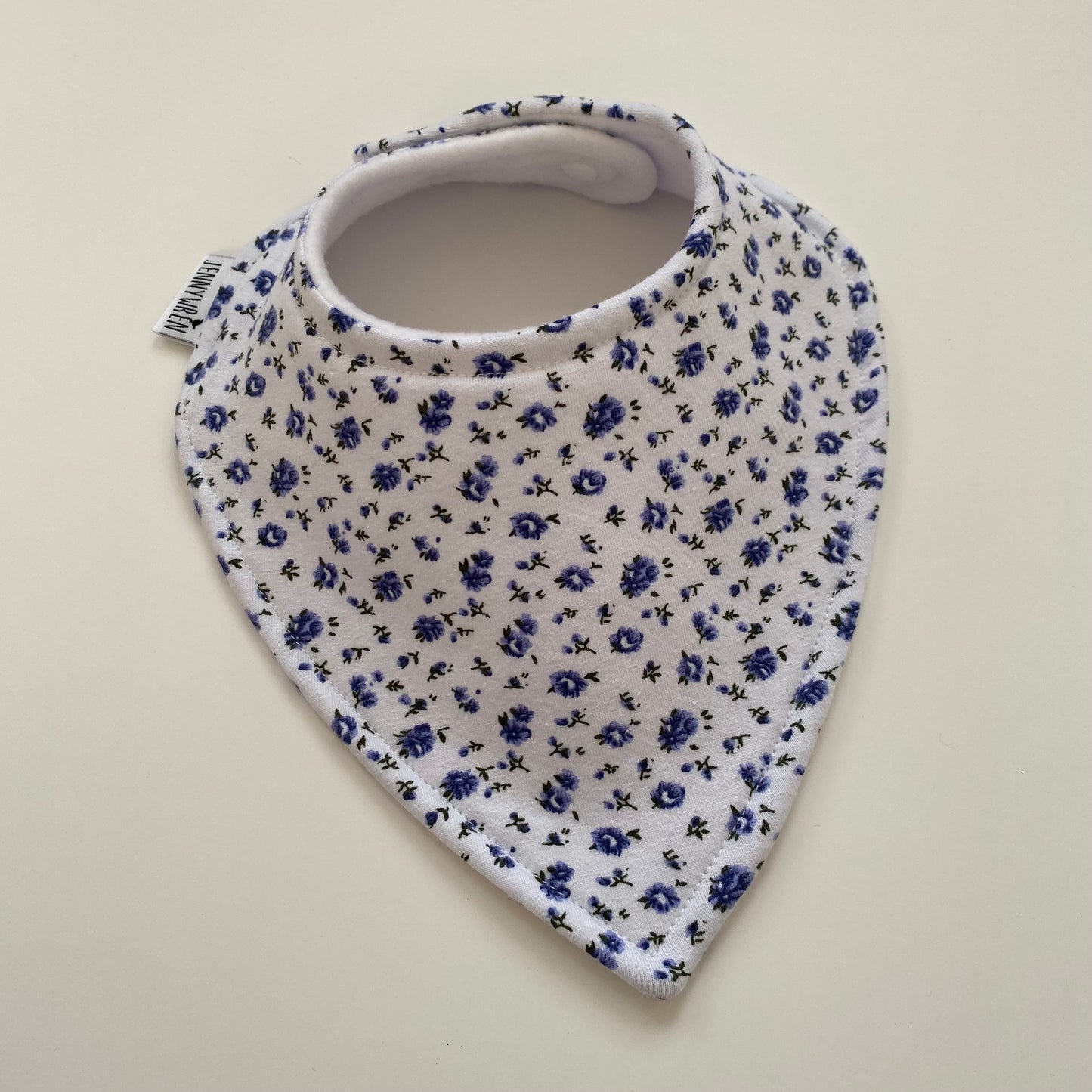 Lilac ditsy floral bandana bib